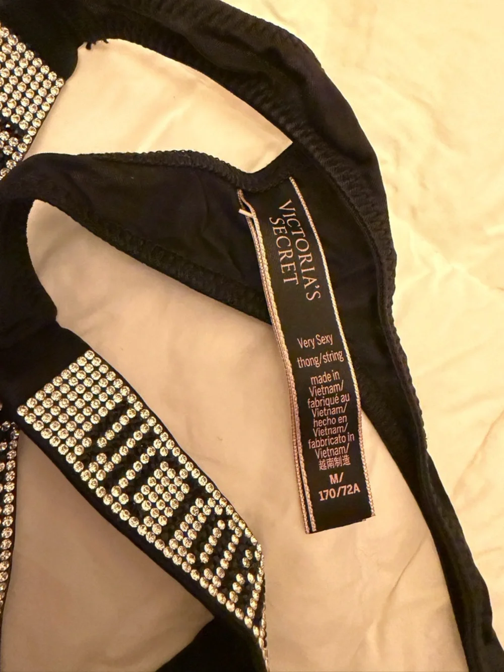 Victoria Secret Bundle - Picture 5 of 7